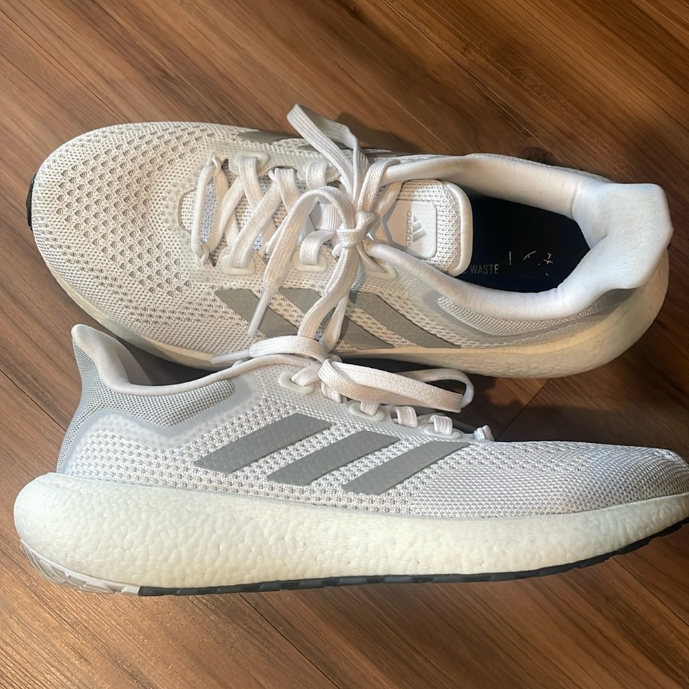 Adidas PUREBOOST 22 shoes womens size 7